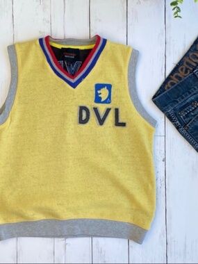 ROBERTO CAVALLI Devils Sleeveless Sweater Vest & Jeans Outfit